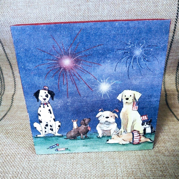 HANDCRAFTED TIERED TRAY DECOR/MINI WOOD SIGN/PATRIOTIC DOGS 4TH OF JULY - Picture 1 of 2